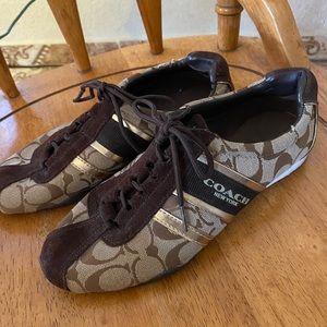 Coach sneakers. Normal wear-and-tear.Size 8B